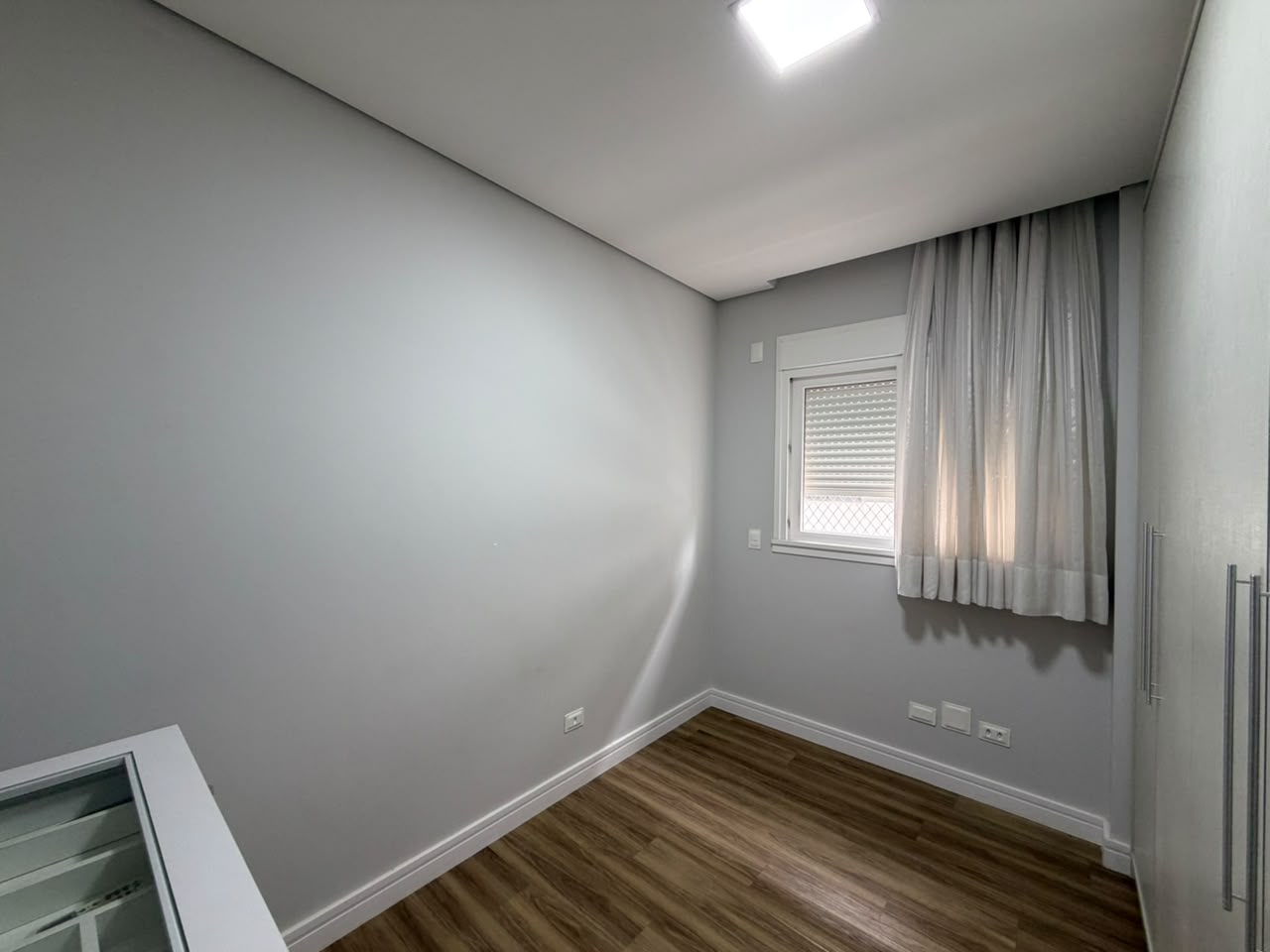 Apartamento com 3 Quartos, 116m² e 2 Vagas na Zona 07 - Maringá/PR