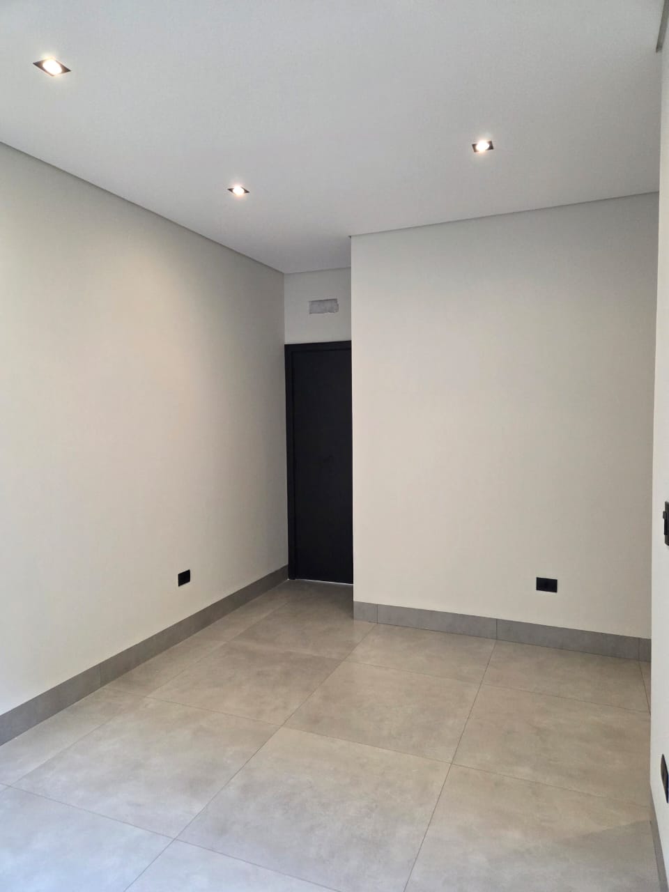 Excelente casa para locação/ venda  com 3 Suítes, 206 m² - Jardim Espanha, Maringá/PR