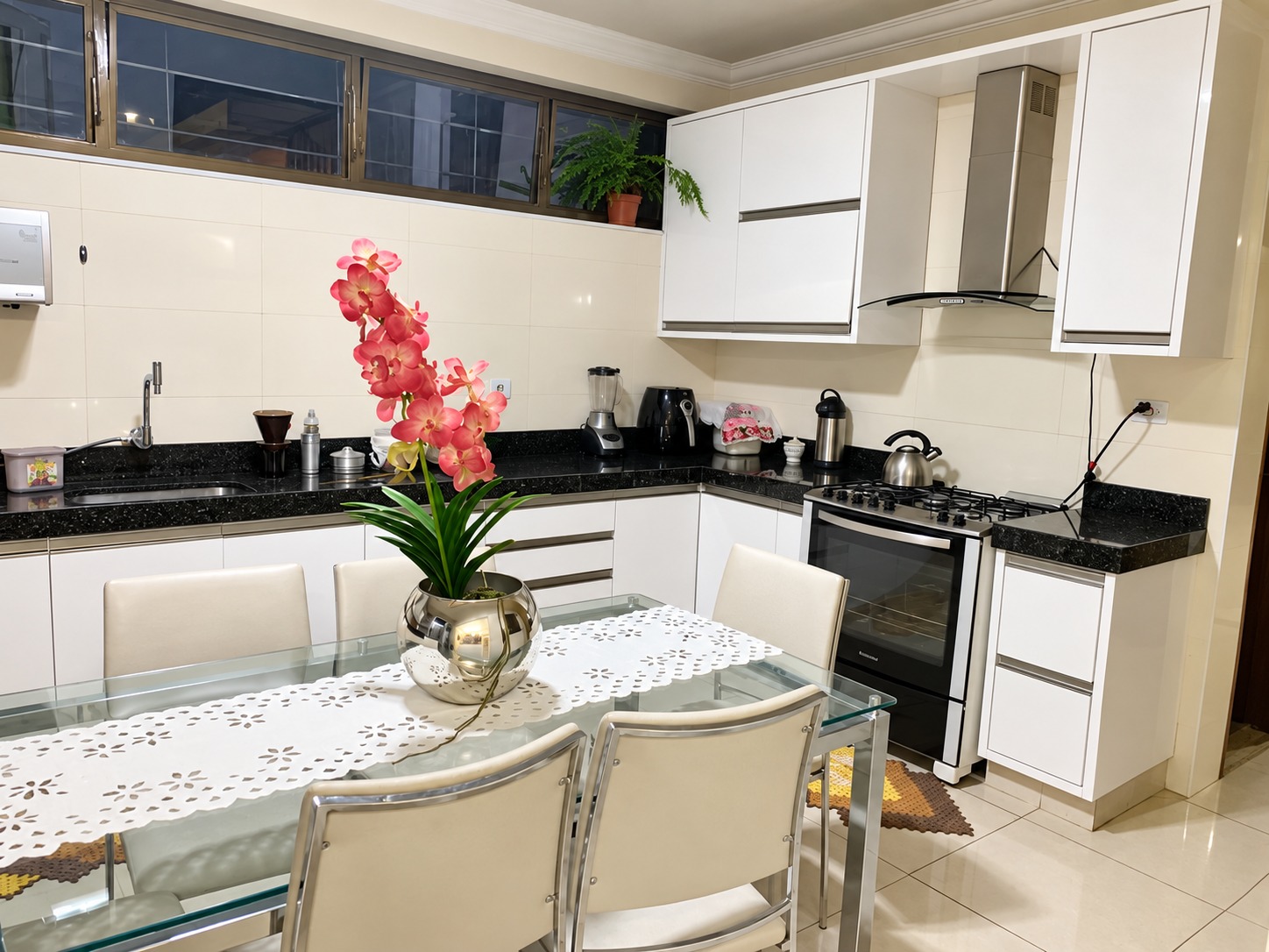 Casa com 5 Quartos, 400 m² - Zona 07, Maringá/PR