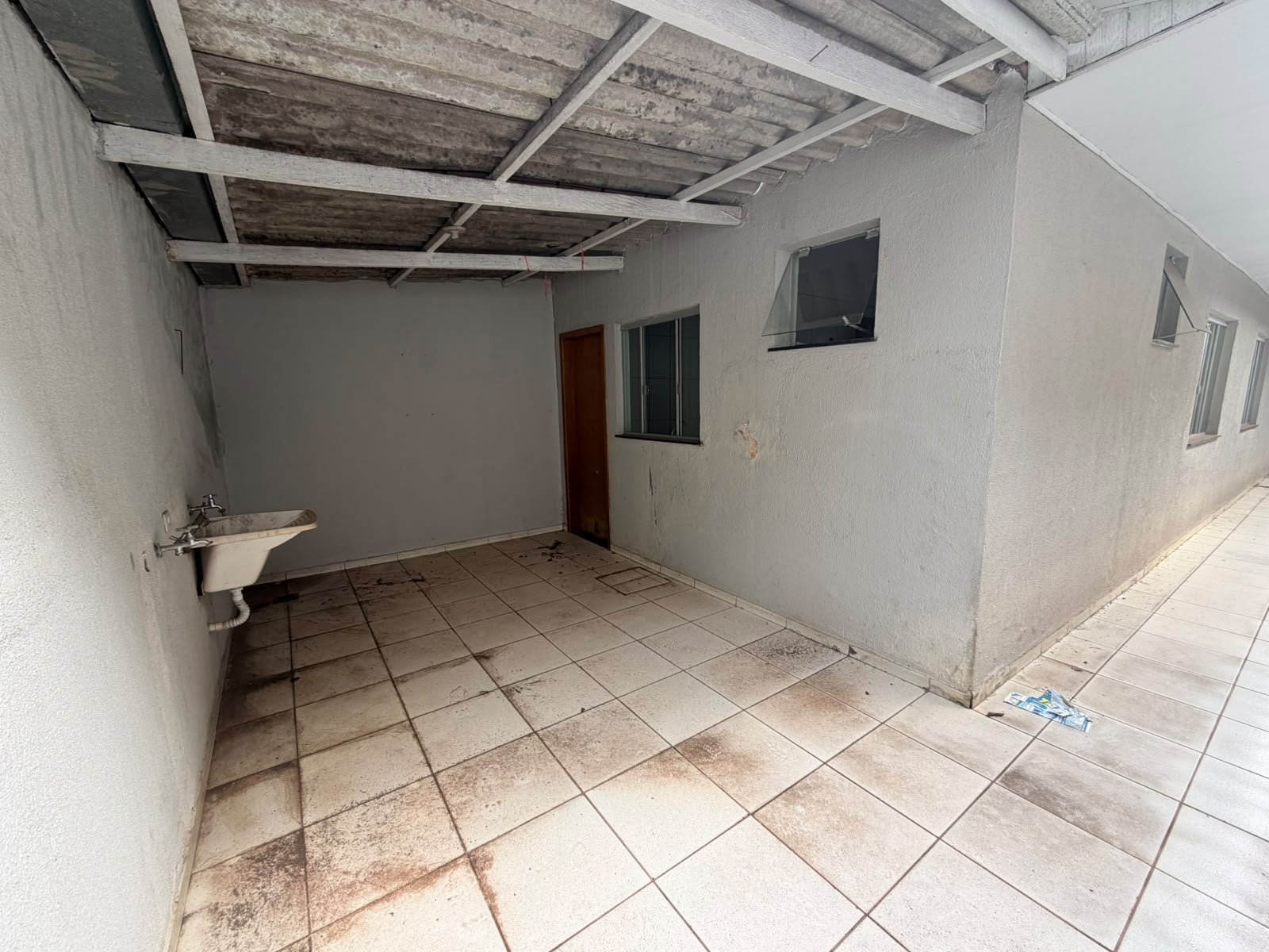Casa com 2 Quartos e 70m² à Venda no Jardim Liberdade III, Maringá/PR