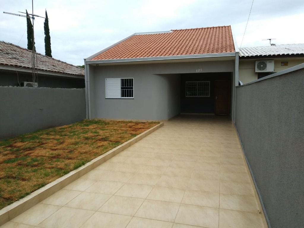 Casa com 3 Quartos, 97 m² - Parque Residencial Quebec, Maringá/PR