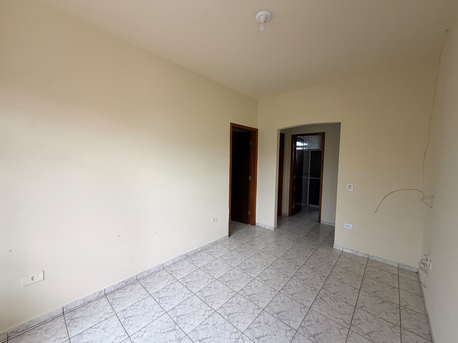 Sobreloja com 4 Quartos e 2 Vagas, 100 m² - Jardim Panorama, Sarandi/PR