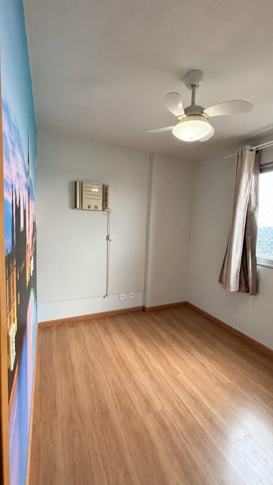 **Apartamento com Suíte, Sacada com Churrasqueira e Lazer Completo na Vila Cleópatra**