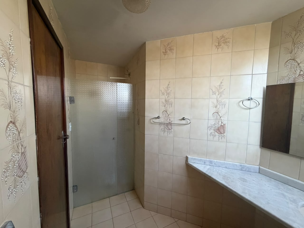 Alugue Sem Fiador - Apartamento com 3 Quartos, 115 m² - Zona 07, Maringá/PR