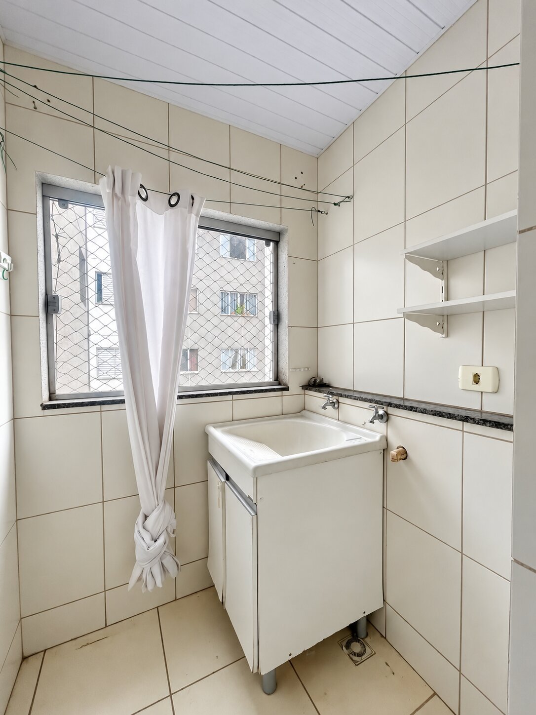 **Seu novo lar no Sumaré! Apartamento com 3 quartos, lazer e vaga de garagem para alugar**