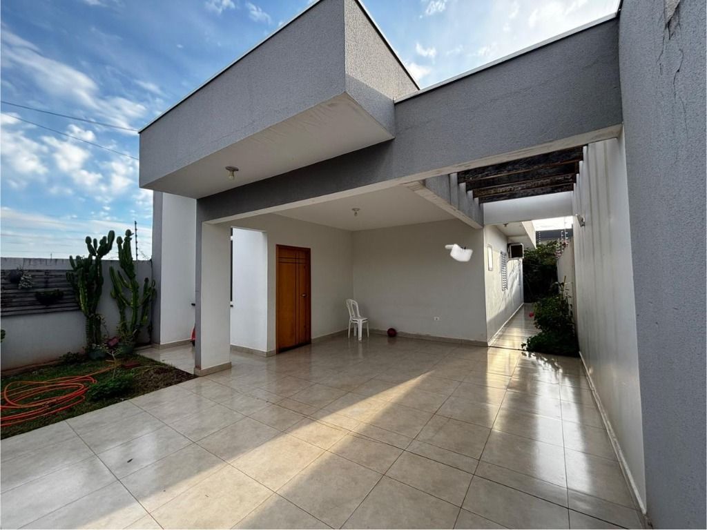 Casa com 2 Quartos, 80 m² e 2 Vagas - Jardim Paulista III, Maringá/PR