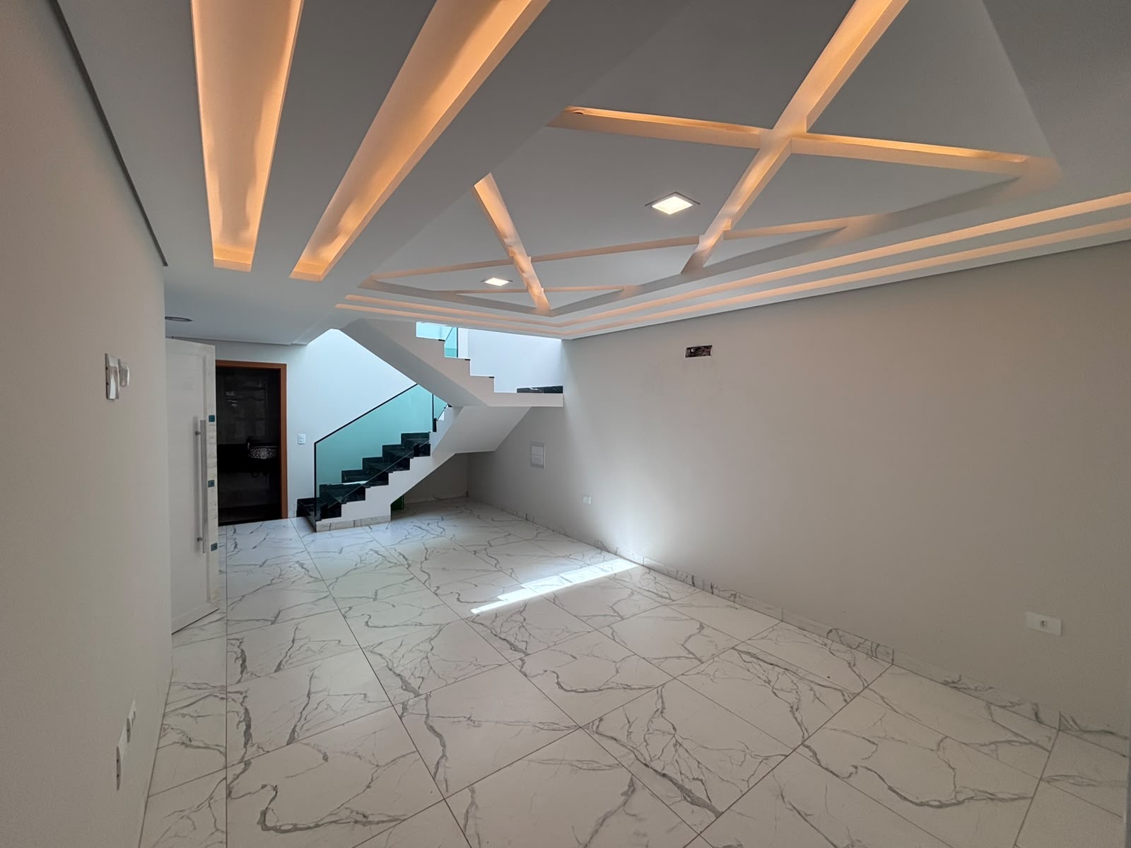 Casa com 3 Quartos, 160 m² - Jardim Olímpico, Maringá/PR