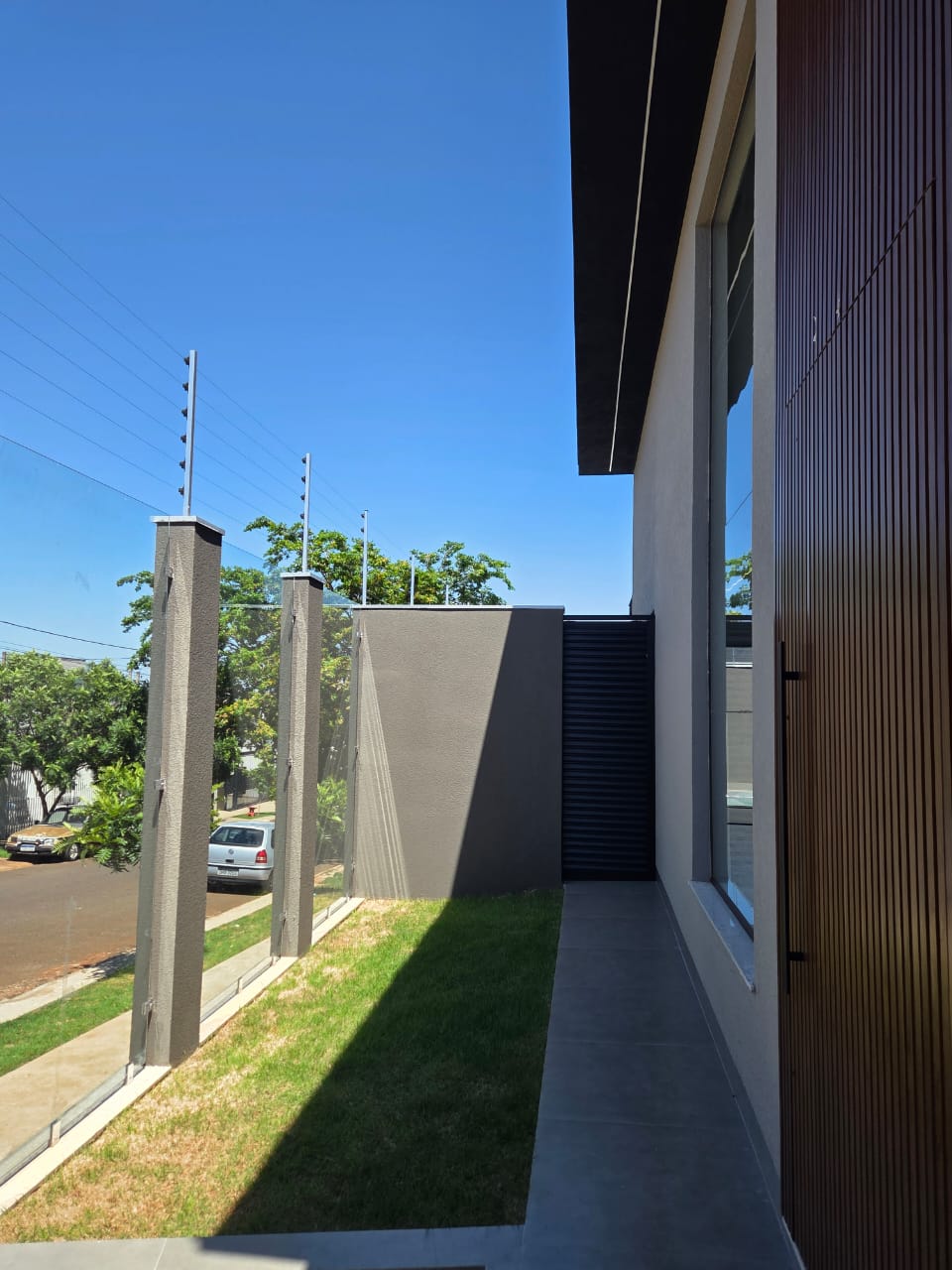 Excelente casa para locação/ venda  com 3 Suítes, 206 m² - Jardim Espanha, Maringá/PR