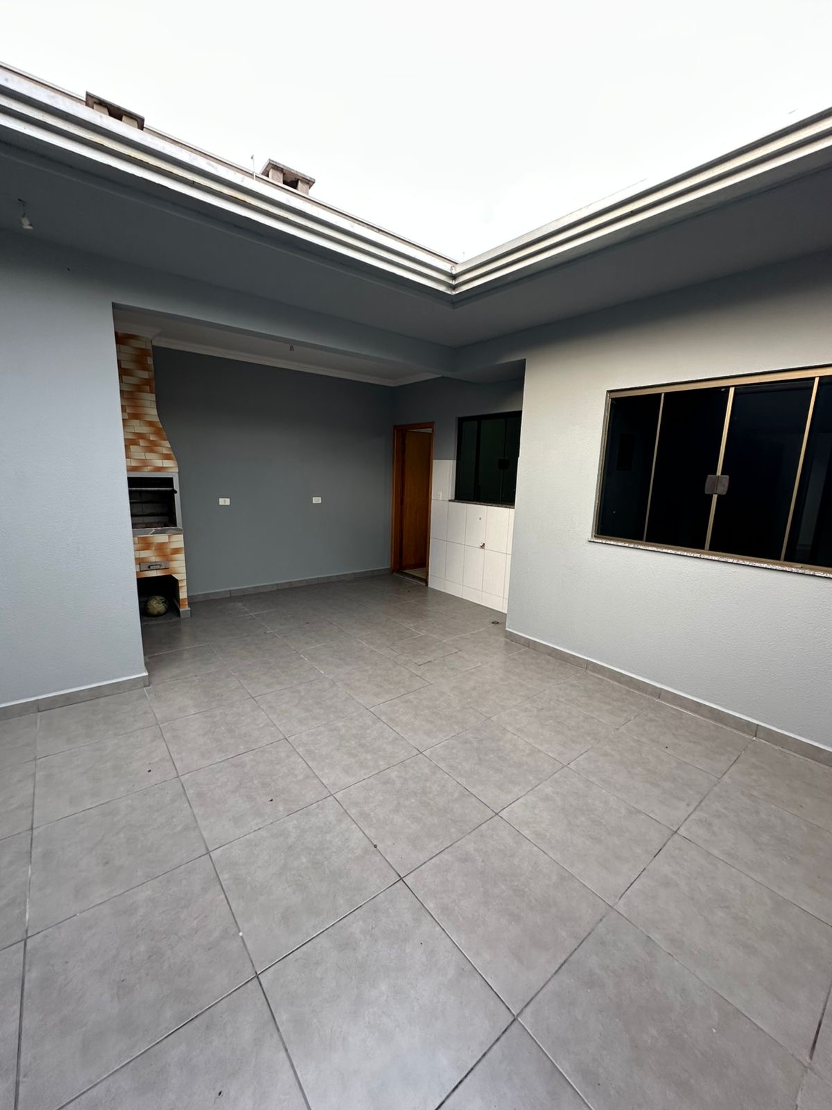 Casa à Venda no Jardim Dias I – 3 Quartos, Suíte e 3 Vagas de Garagem!