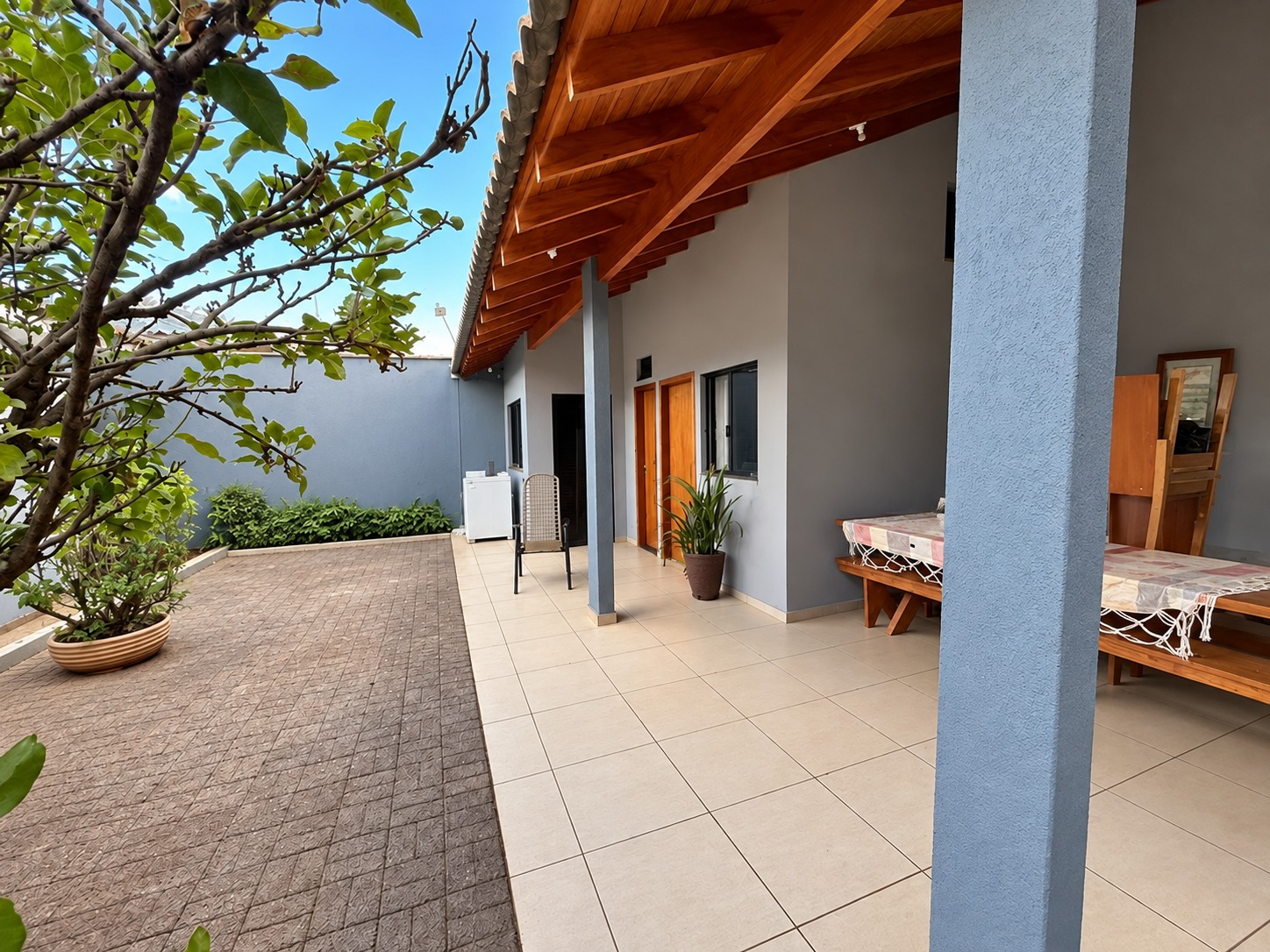 Excelente casa para locação com 3 quartos no Jardim Novo Oasis