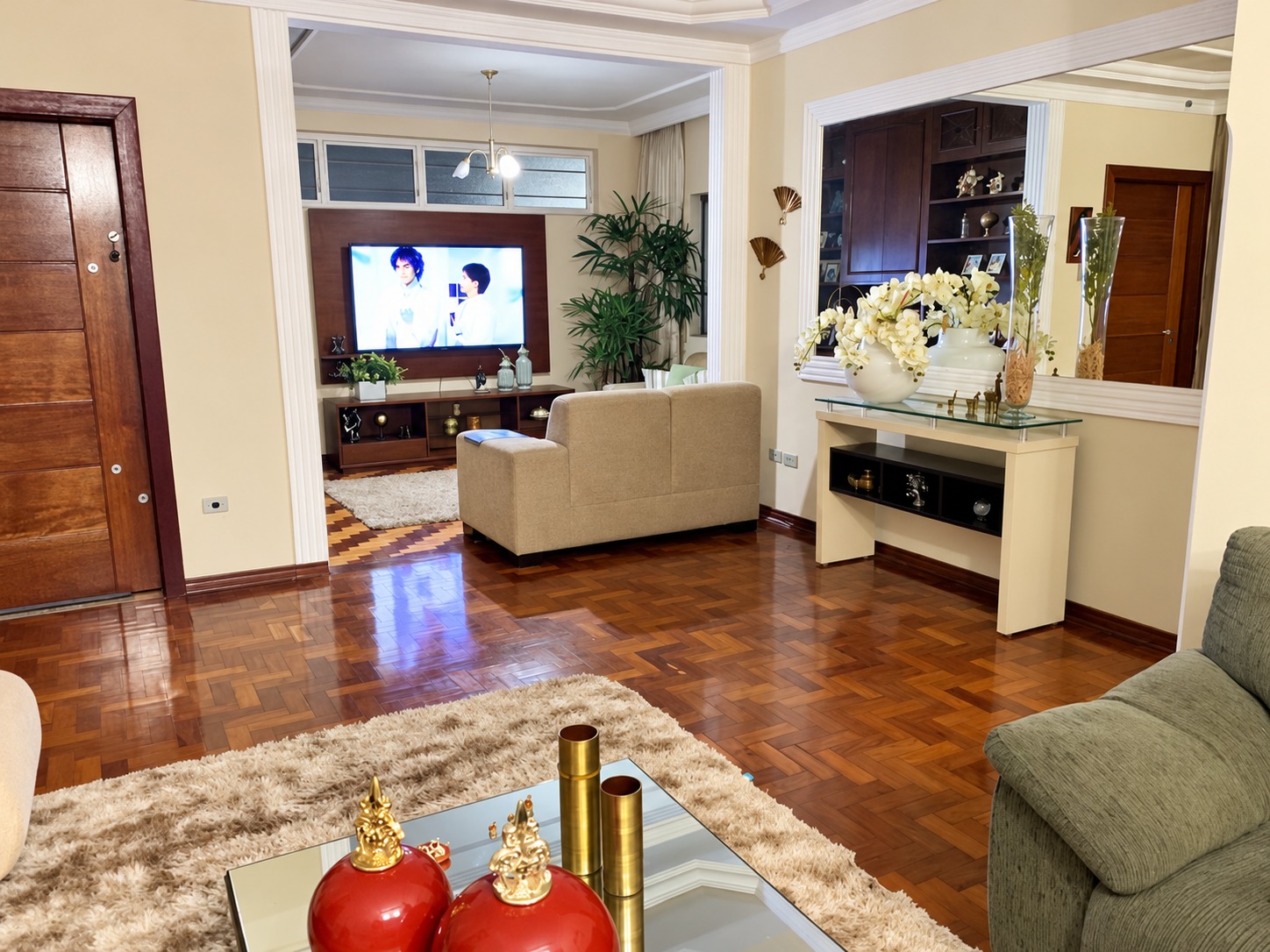 Casa com 5 Quartos, 400 m² - Zona 07, Maringá/PR