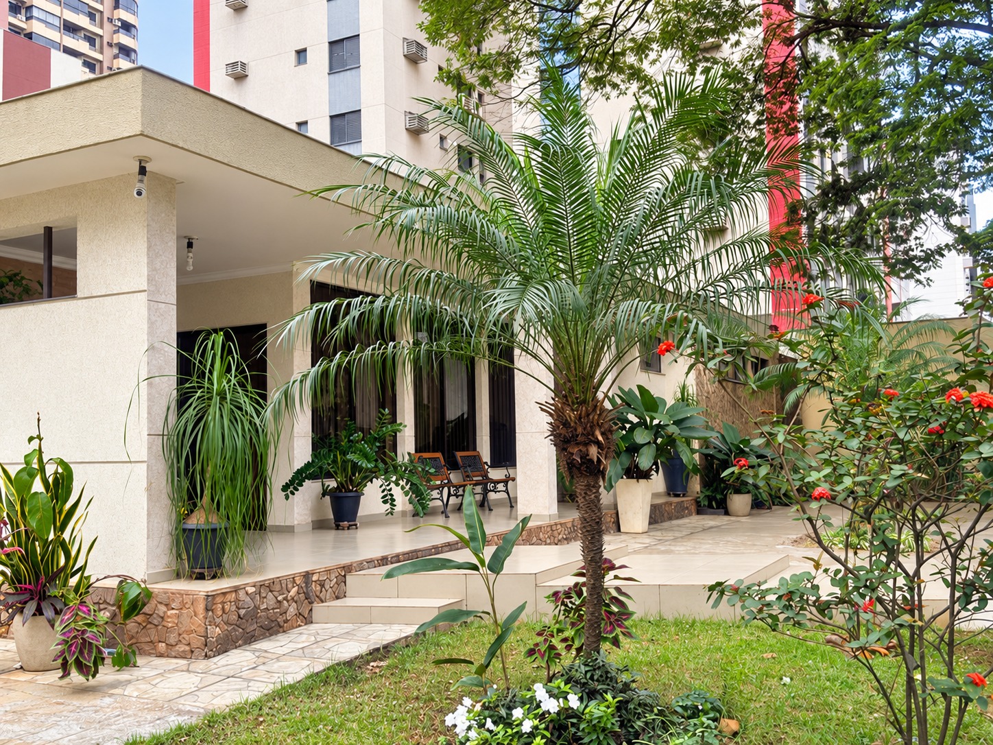 Casa com 5 Quartos, 400 m² - Zona 07, Maringá/PR
