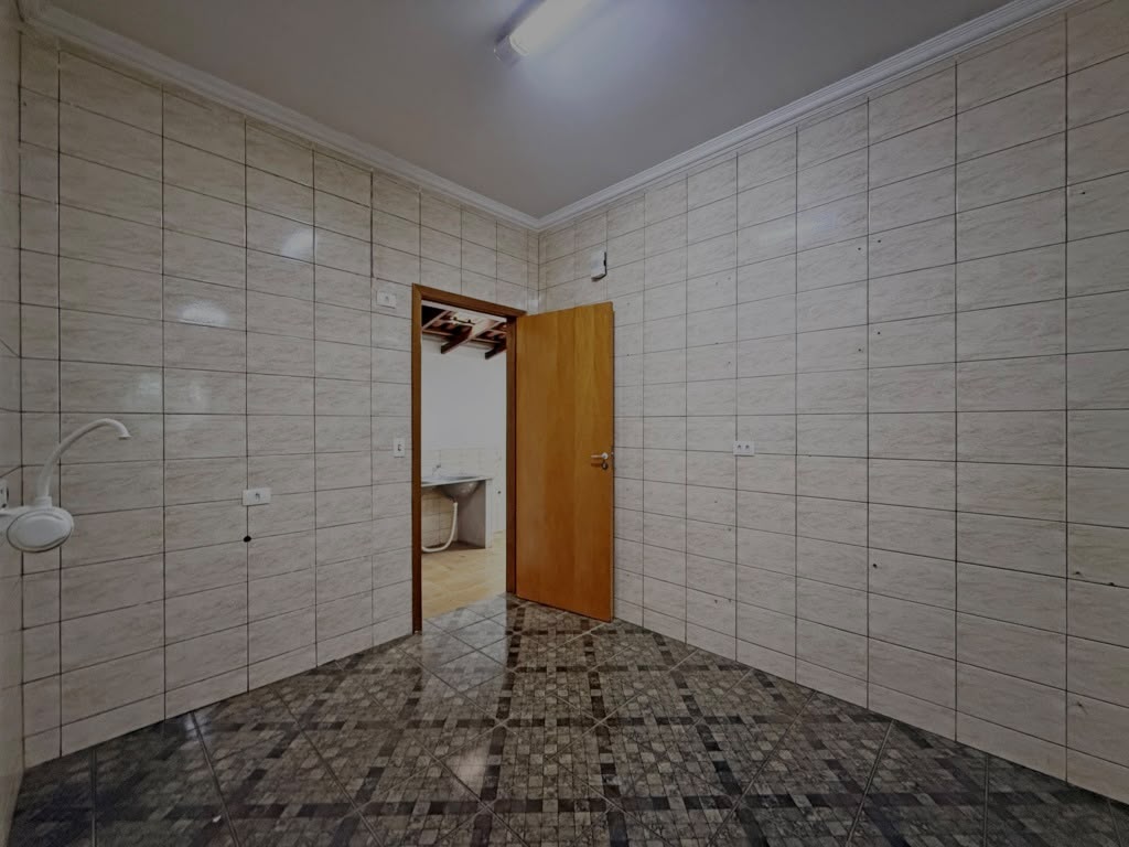 🏡 CASA PARA LOCAÇÃO | 1 SUÍTE + 2 QUARTOS, CHURRASQUEIRA E 3 VAGAS NA VILA ESPERANÇA ✨