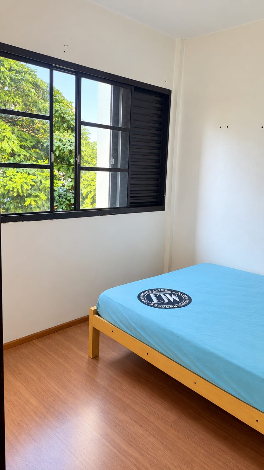 Apartamento com 3 Quartos, 50 m² e 1 Vaga na Zona 07 - Maringá/PR