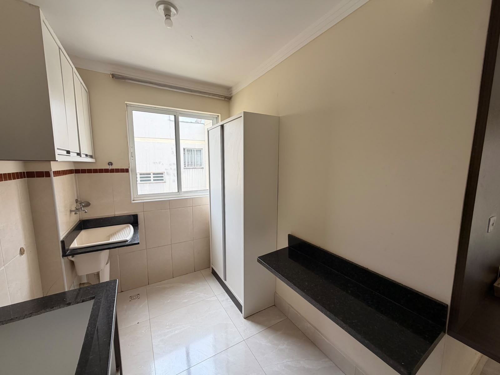 Apartamento com 2 Quartos e 46 m² para Alugar - Marialva/PR