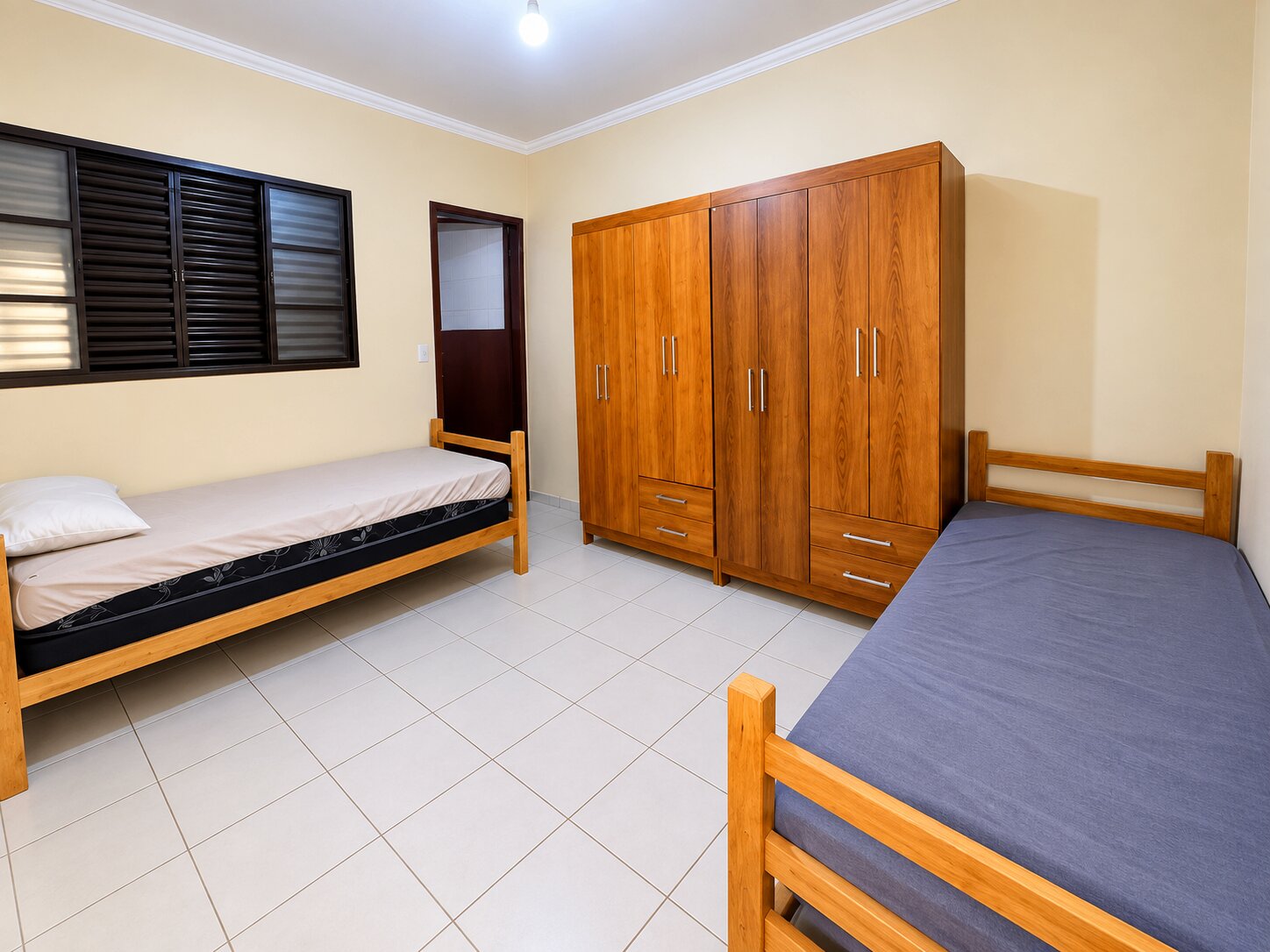 🏡 CASA À VENDA OU LOCAÇÃO | 3 QUARTOS SENDO 1 SUÍTE | JARDIM HIGIENÓPOLIS – MARINGÁ