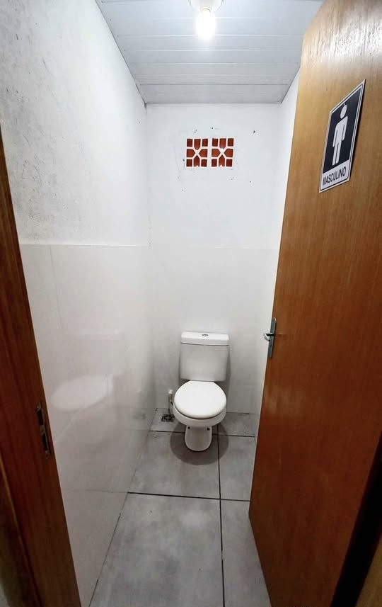 Conjunto Comercial com 100 m² na Zona 07 - Maringá/PR