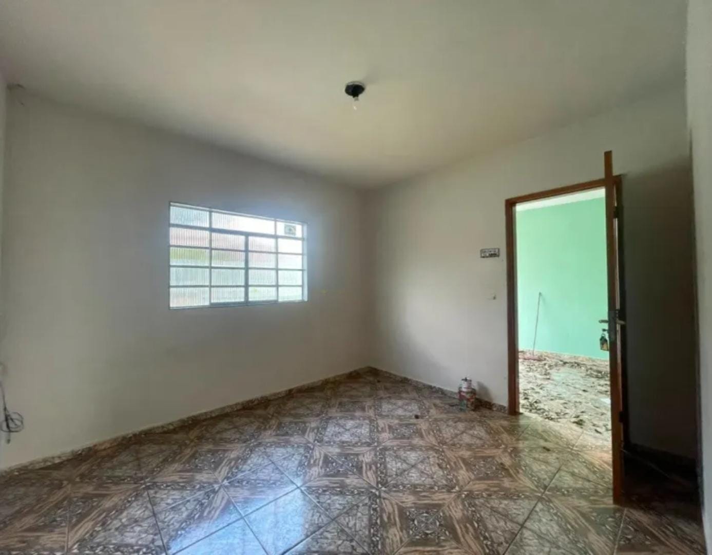 Casa para alugar com 2 Quartos em Maringá