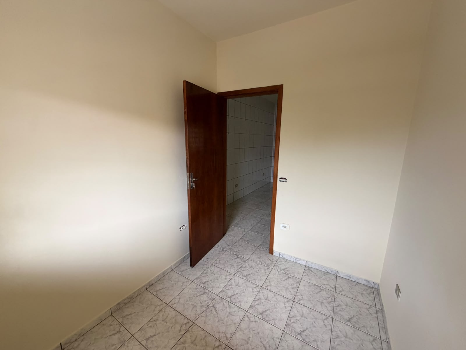 Sobreloja com 4 Quartos e 2 Vagas, 100 m² - Jardim Panorama, Sarandi/PR
