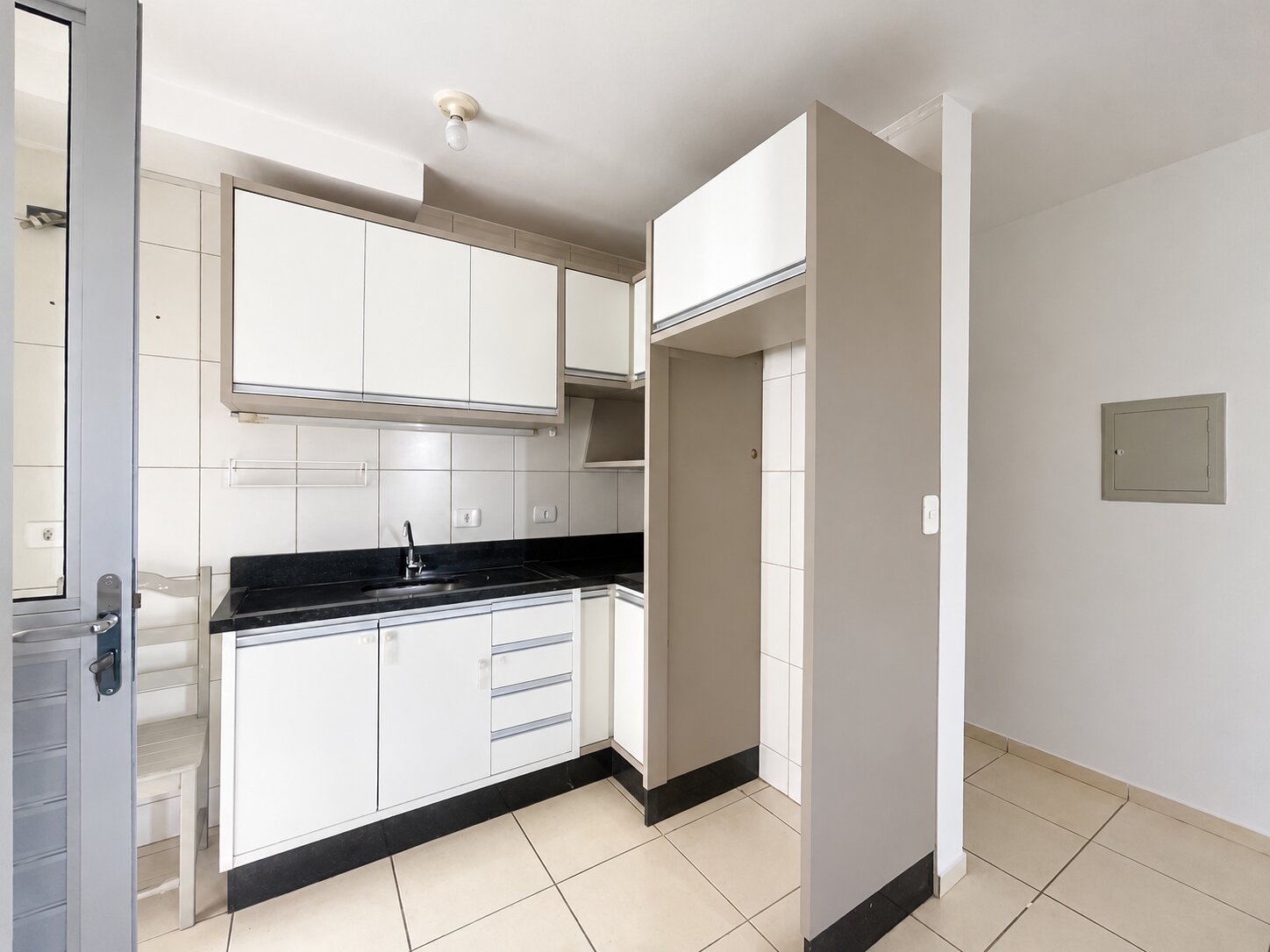 **Seu novo lar no Sumaré! Apartamento com 3 quartos, lazer e vaga de garagem para alugar**