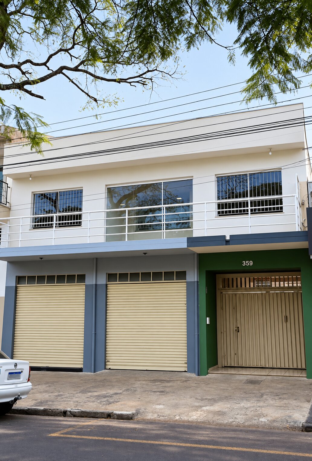 Apartamento Sobreloja para Locação com 3 Quartos, Suíte, Sacada e 2 Vagas