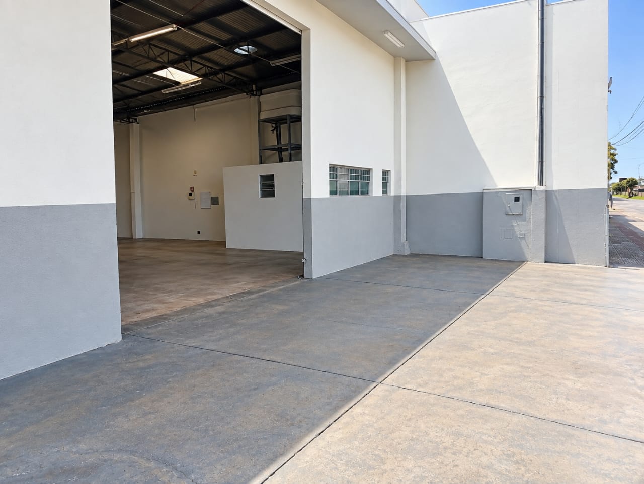 Galpão Comercial com 470 m² para Locação em Excelente Localização no Jardim Europa – Sarandi/PR