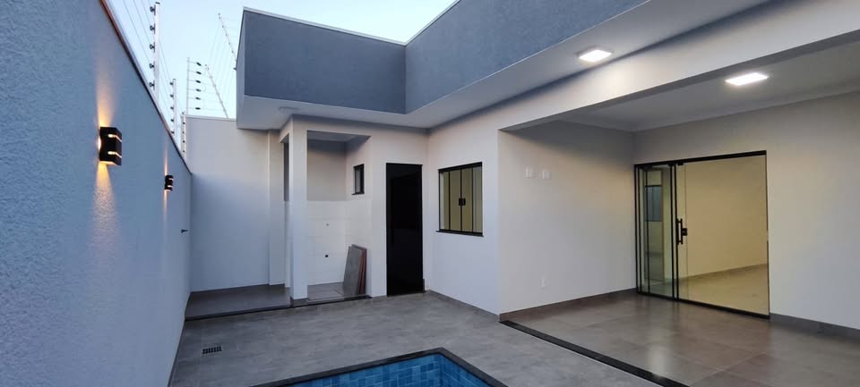 Piscina aquecida e espaço gourmet privativo: sua próxima casa pode estar no Bom Jardim.