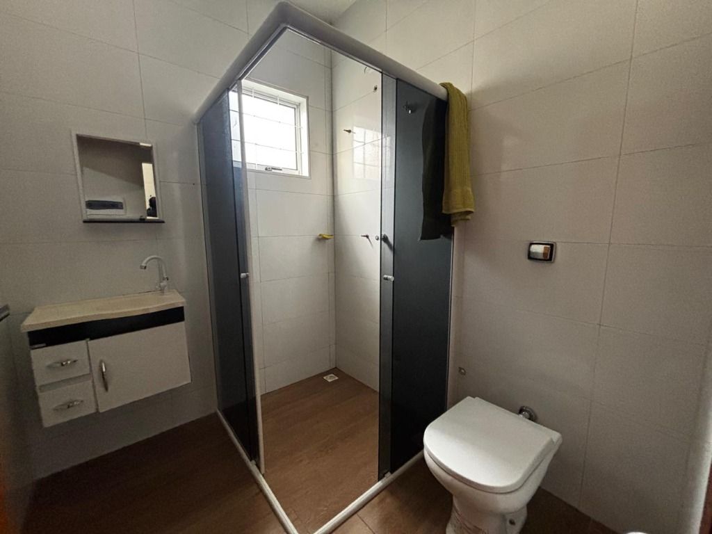 Casa com 2 Quartos, 80 m² e 2 Vagas - Jardim Paulista III, Maringá/PR
