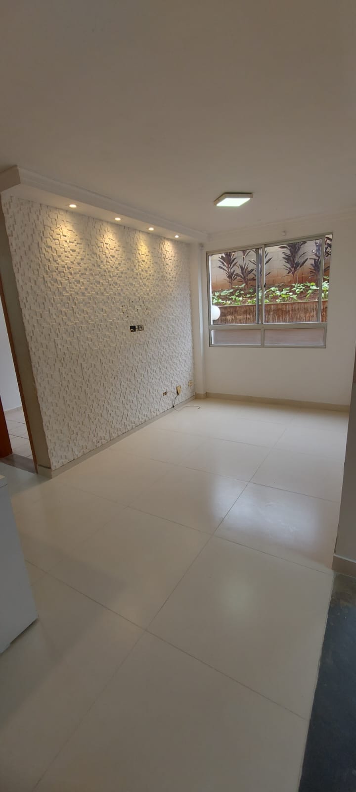 Apartamento para Locação com 1 Suíte + 1 Quarto em Maringá/PR