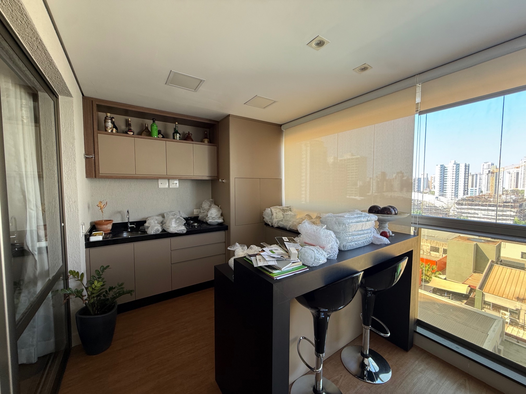 Apartamento com 4 Quartos e 176 m² na Zona 7 - Maringá/PR