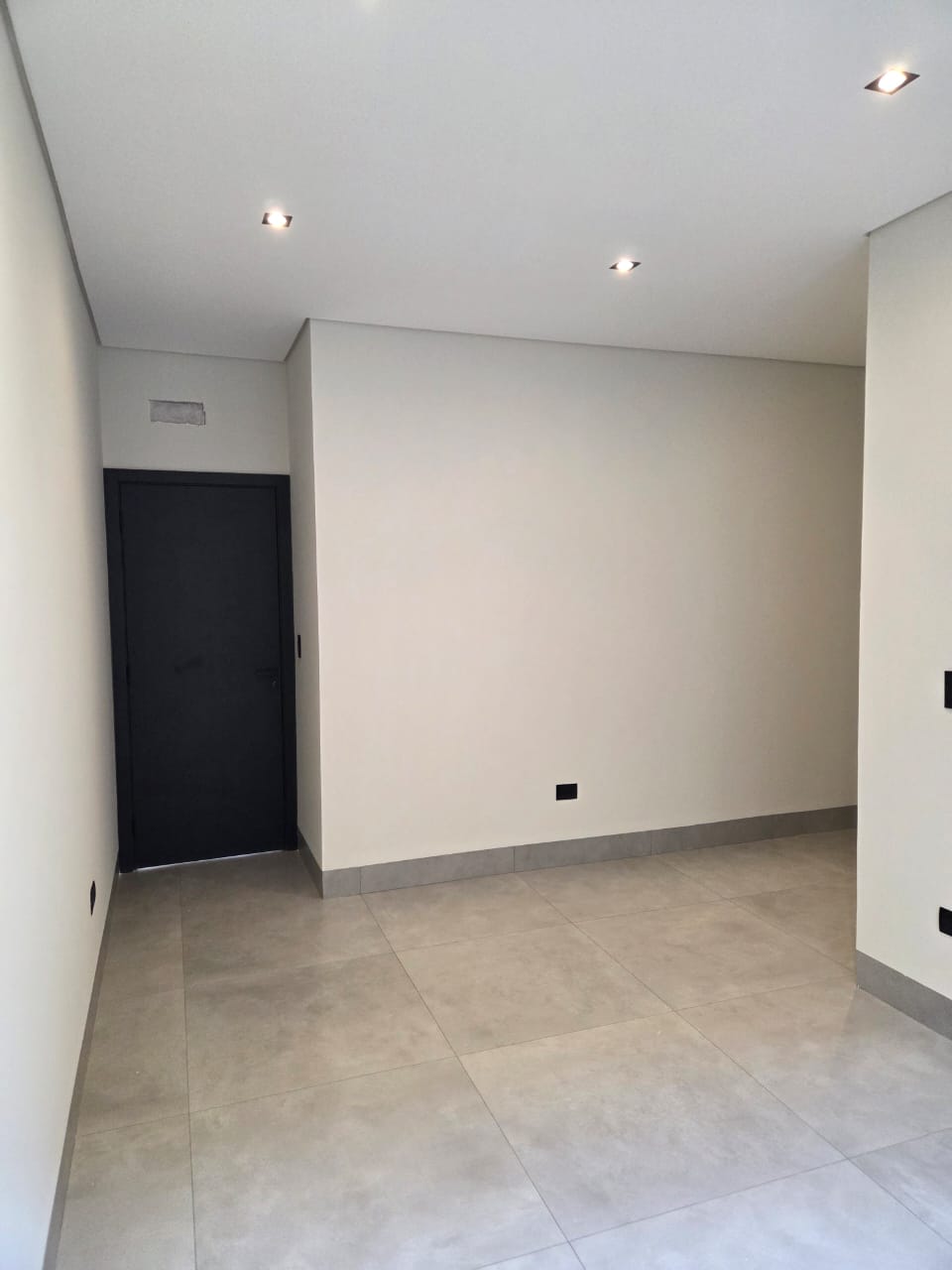 Excelente casa para locação/ venda  com 3 Suítes, 206 m² - Jardim Espanha, Maringá/PR