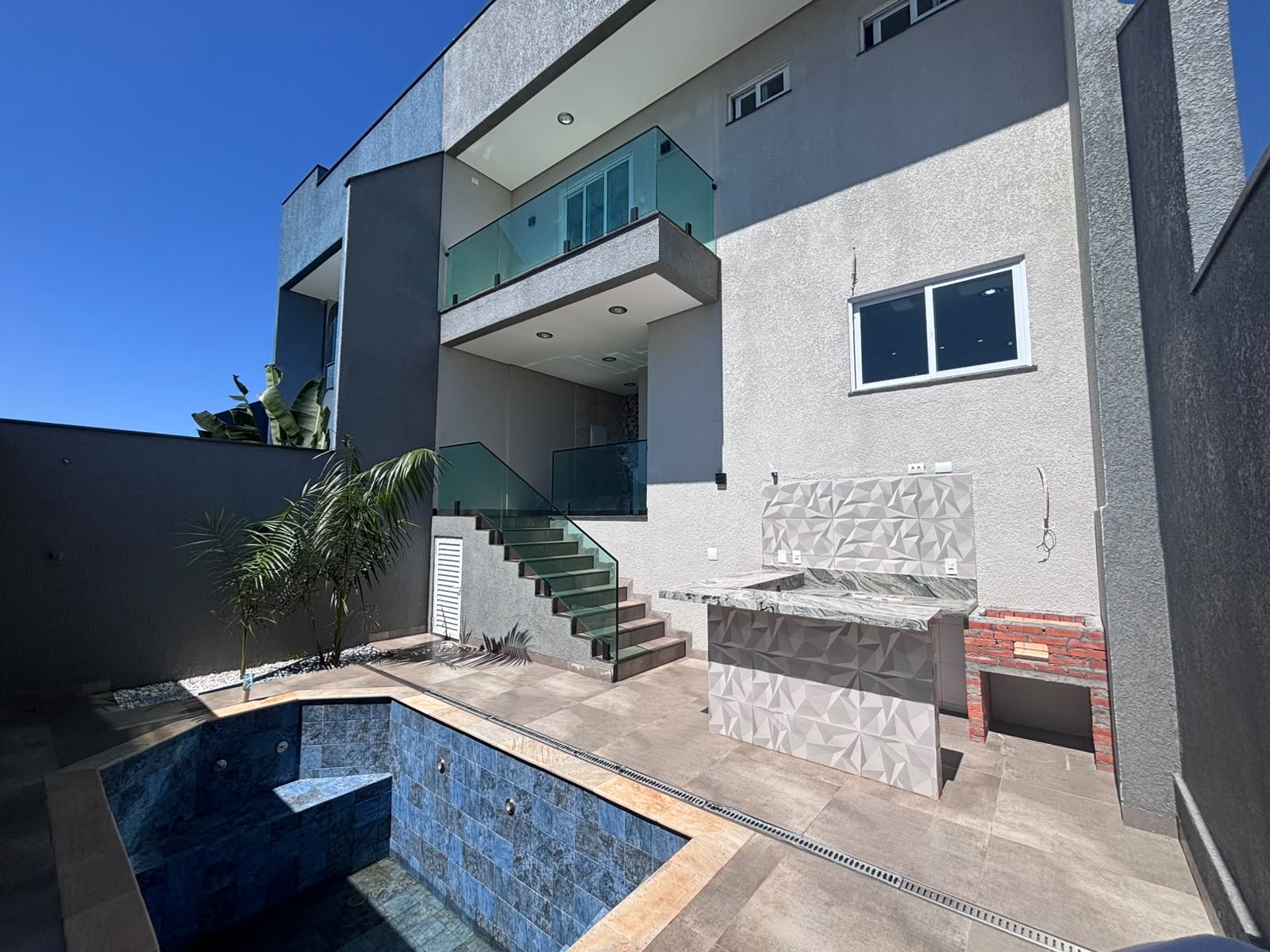 Casa com 3 Quartos, 160 m² - Jardim Olímpico, Maringá/PR