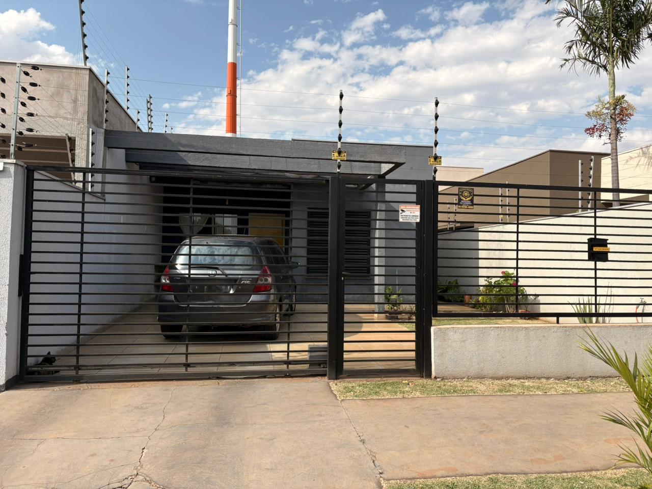 Casa de Fundo para Locação com 1 Quarto Próxima à Chácara Aeroporto – Água e Luz Inclusas
