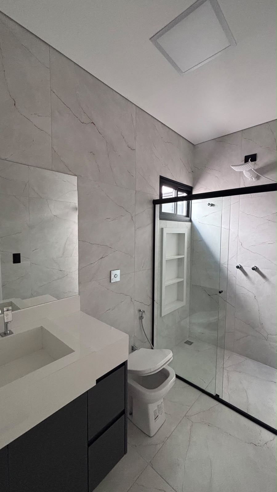 Casa com 3 dormitórios para alugar, 140 m² por R$ 4.500,00/mês - Parque Avenida - Maringá/PR