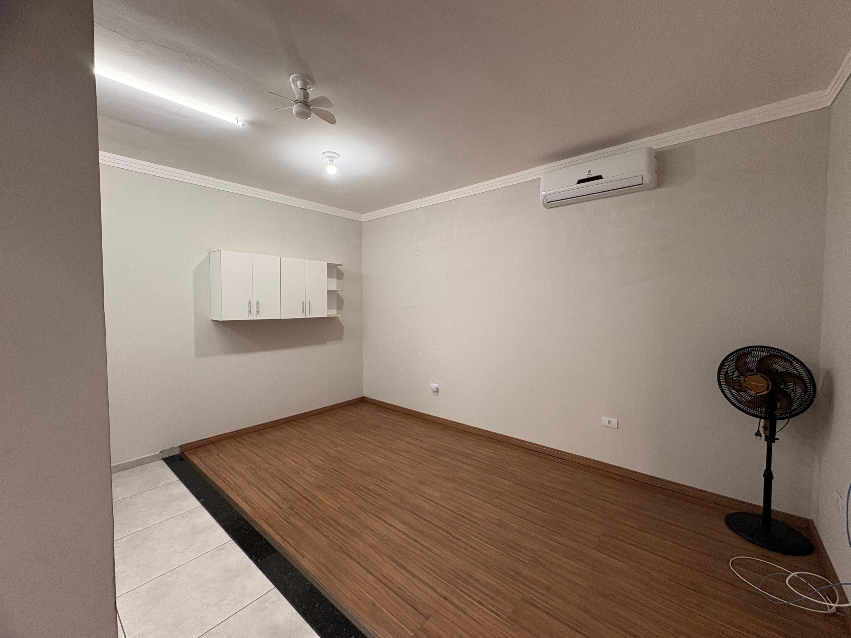 Casa de Fundo para Locação com 1 Quarto Próxima à Chácara Aeroporto – Água e Luz Inclusas
