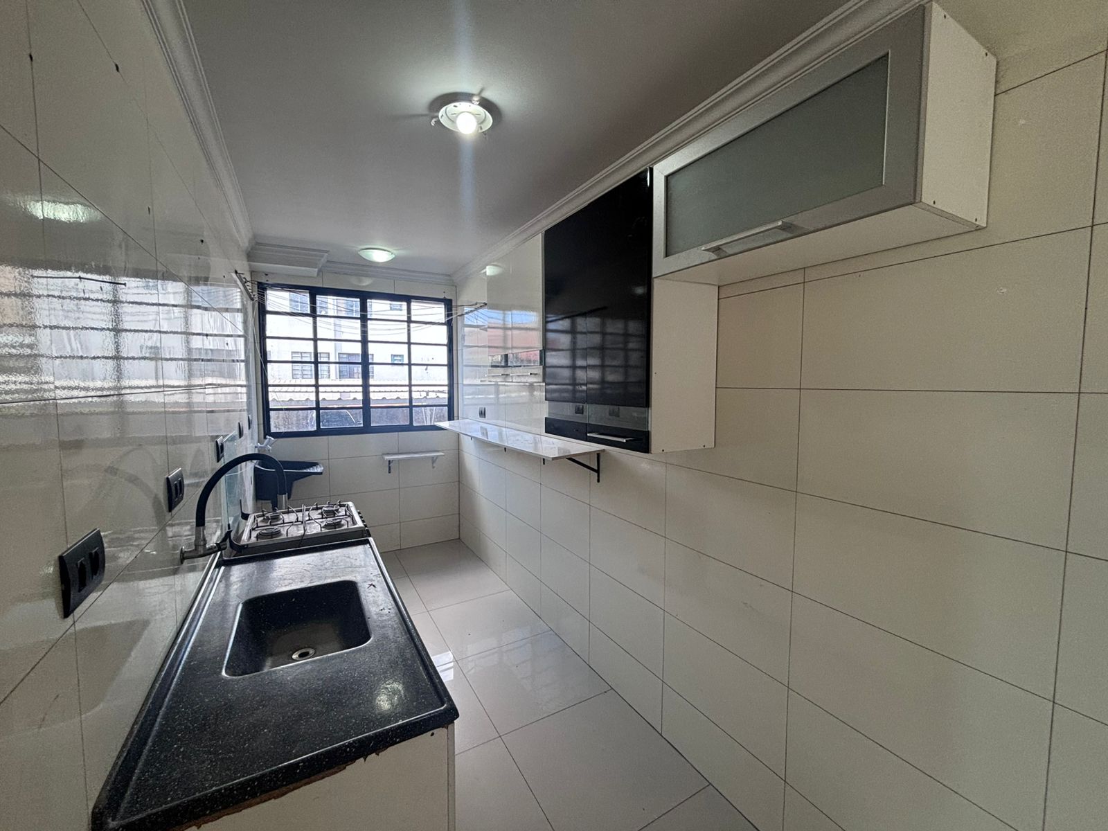 Apartamento com 2 Quartos e 48 m² no Jardim Guairacá - Maringá/PR
