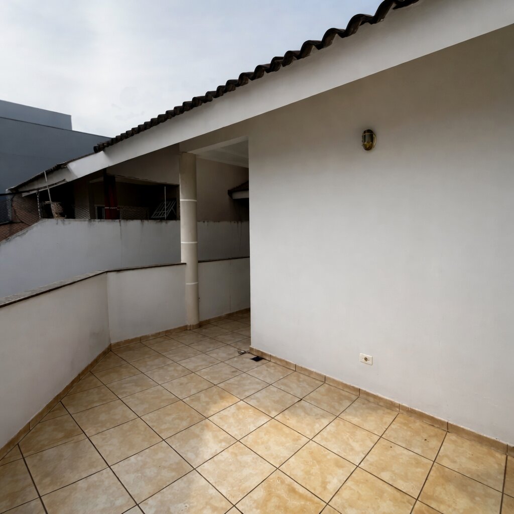 🏡 Sobrado com suíte, espaço gourmet e quintal no Jardim Higienópolis — R$ 3.900/mês