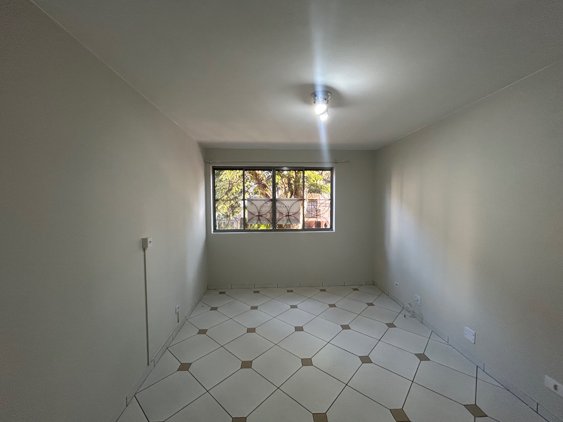 Apartamento com 3 Quartos e 120 m² na Zona 07 - Maringá/PR