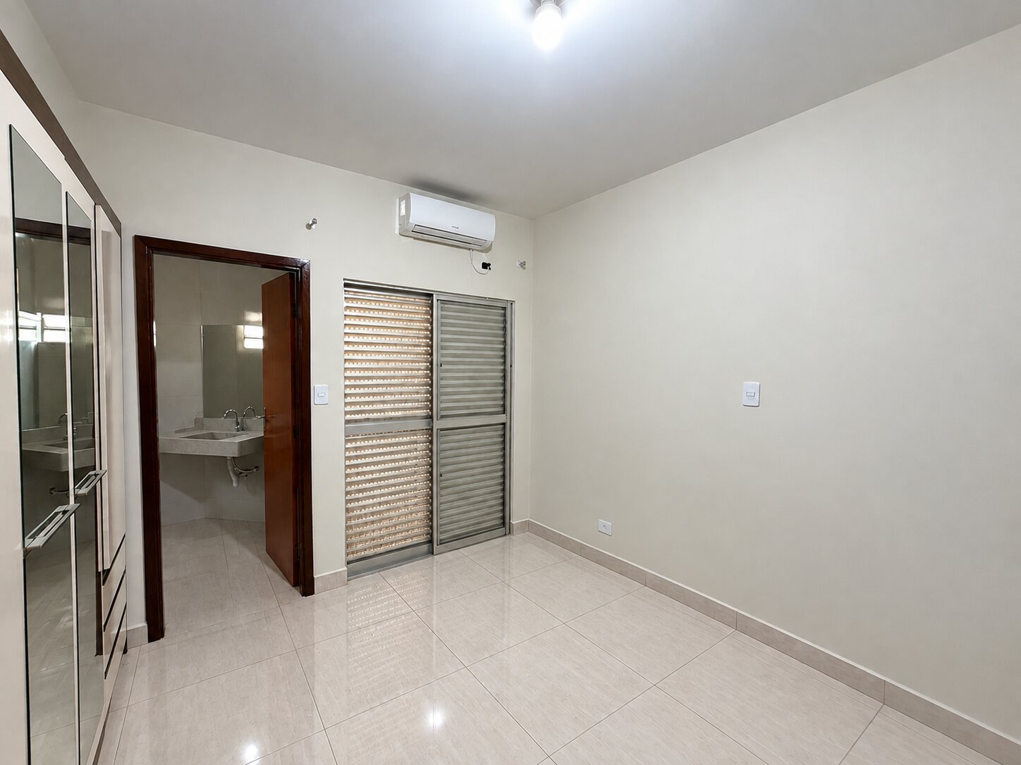 Apartamento em ótima Localização disponível para Locação