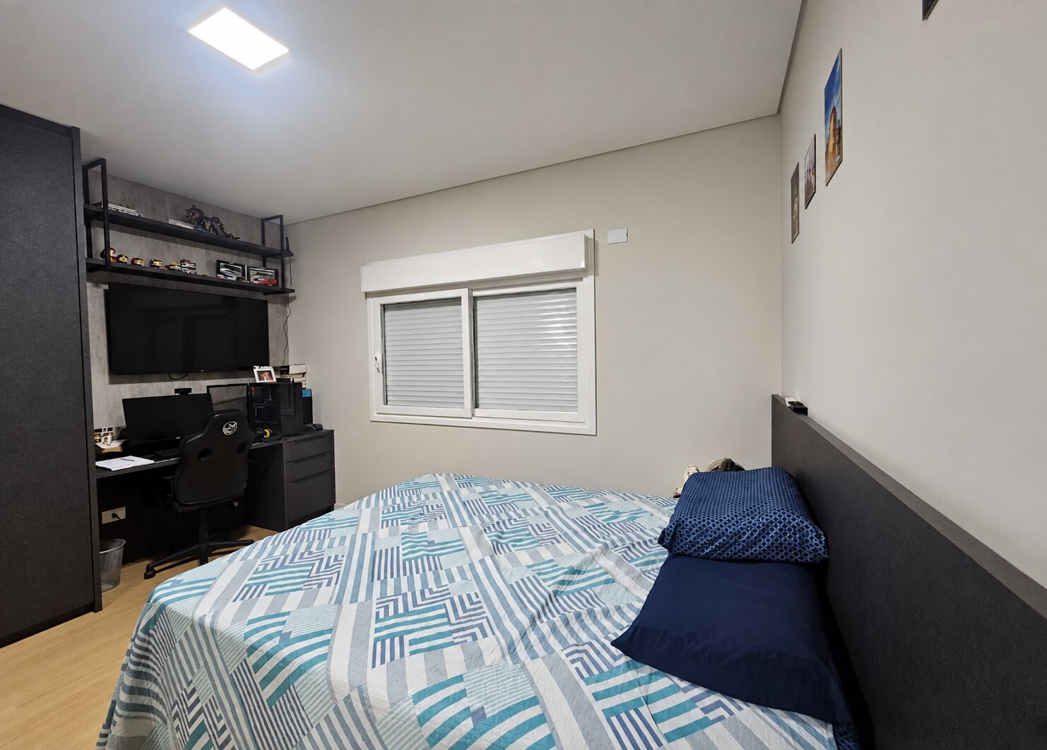 Casa com 3 Quartos, 276 m² à Venda no Jardim São Conrado - Maringá/PR