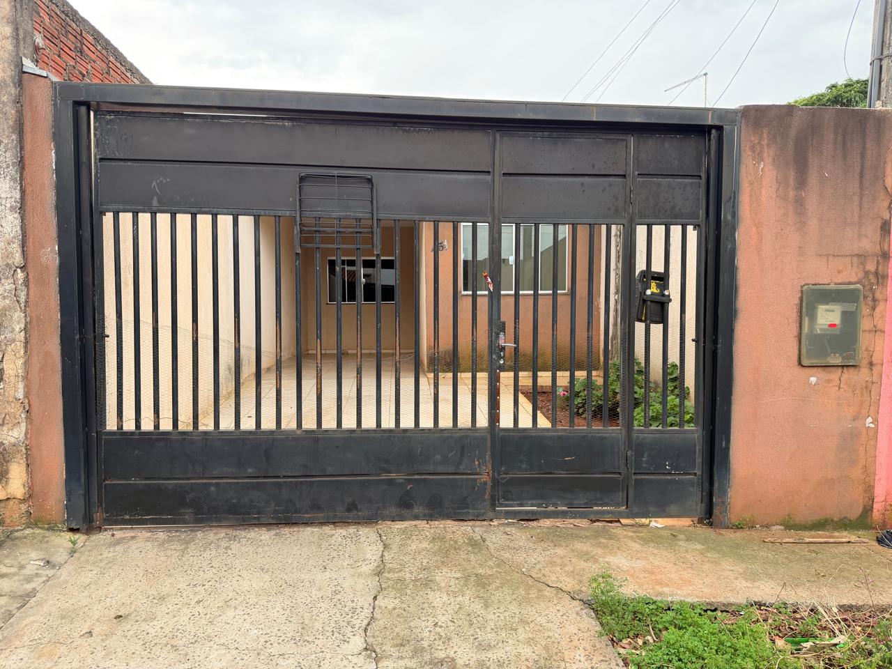 Casa com 2 Quartos, 80 m² e 2 Vagas - Jardim Verão, Sarandi/PR