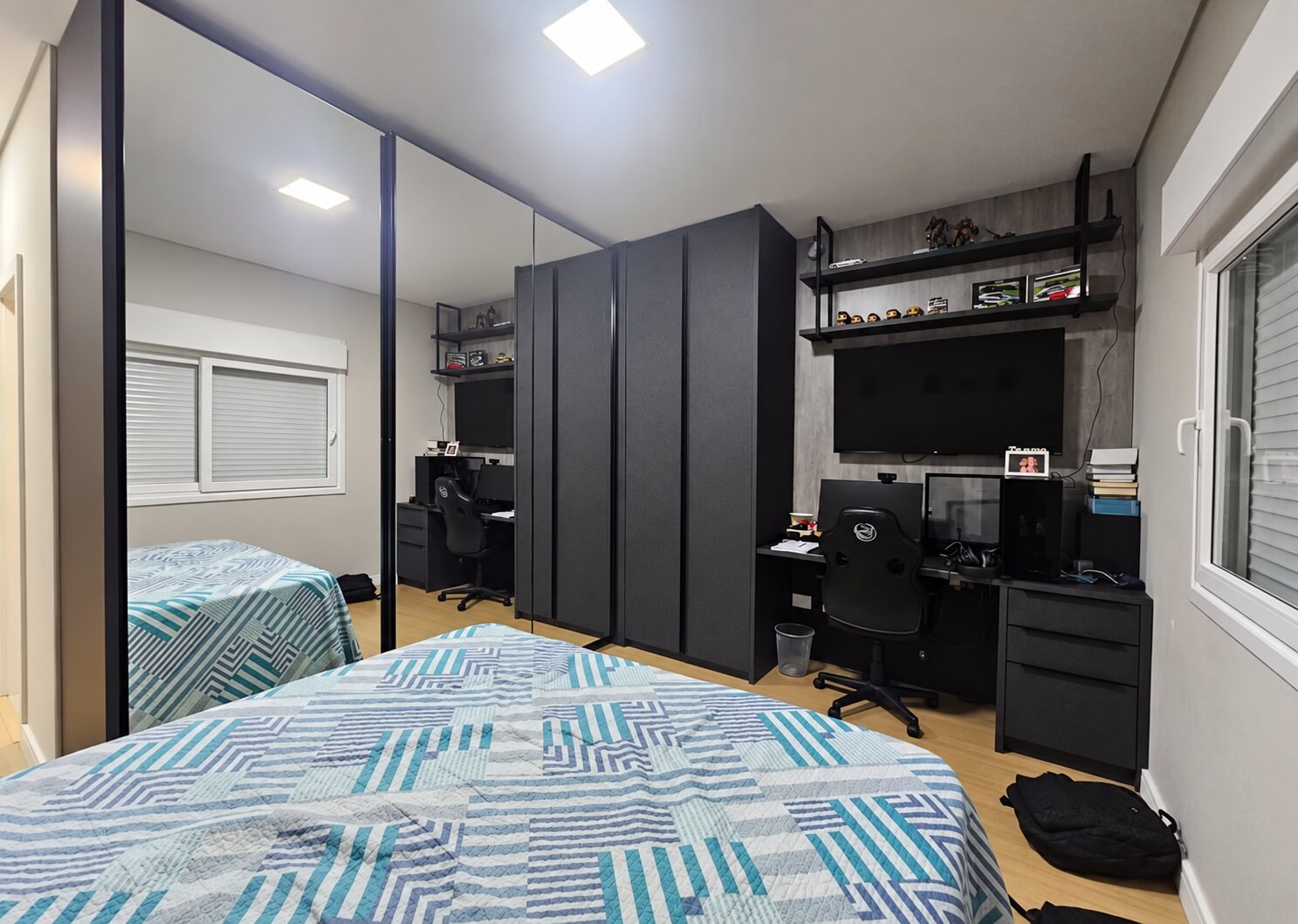 Casa com 3 Quartos, 276 m² à Venda no Jardim São Conrado - Maringá/PR