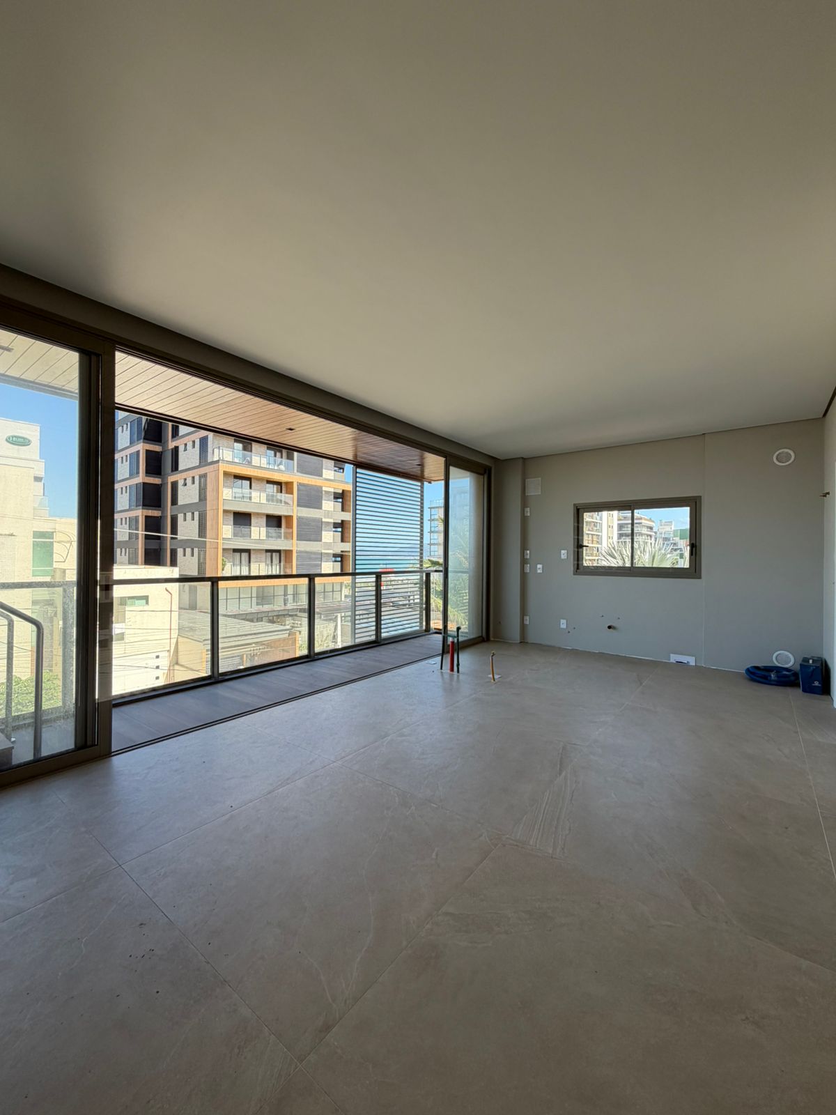 HORIZON PRAIA BRAVA - ITAJAI SC.  Apartamento com 3 Quartos e 140 m²