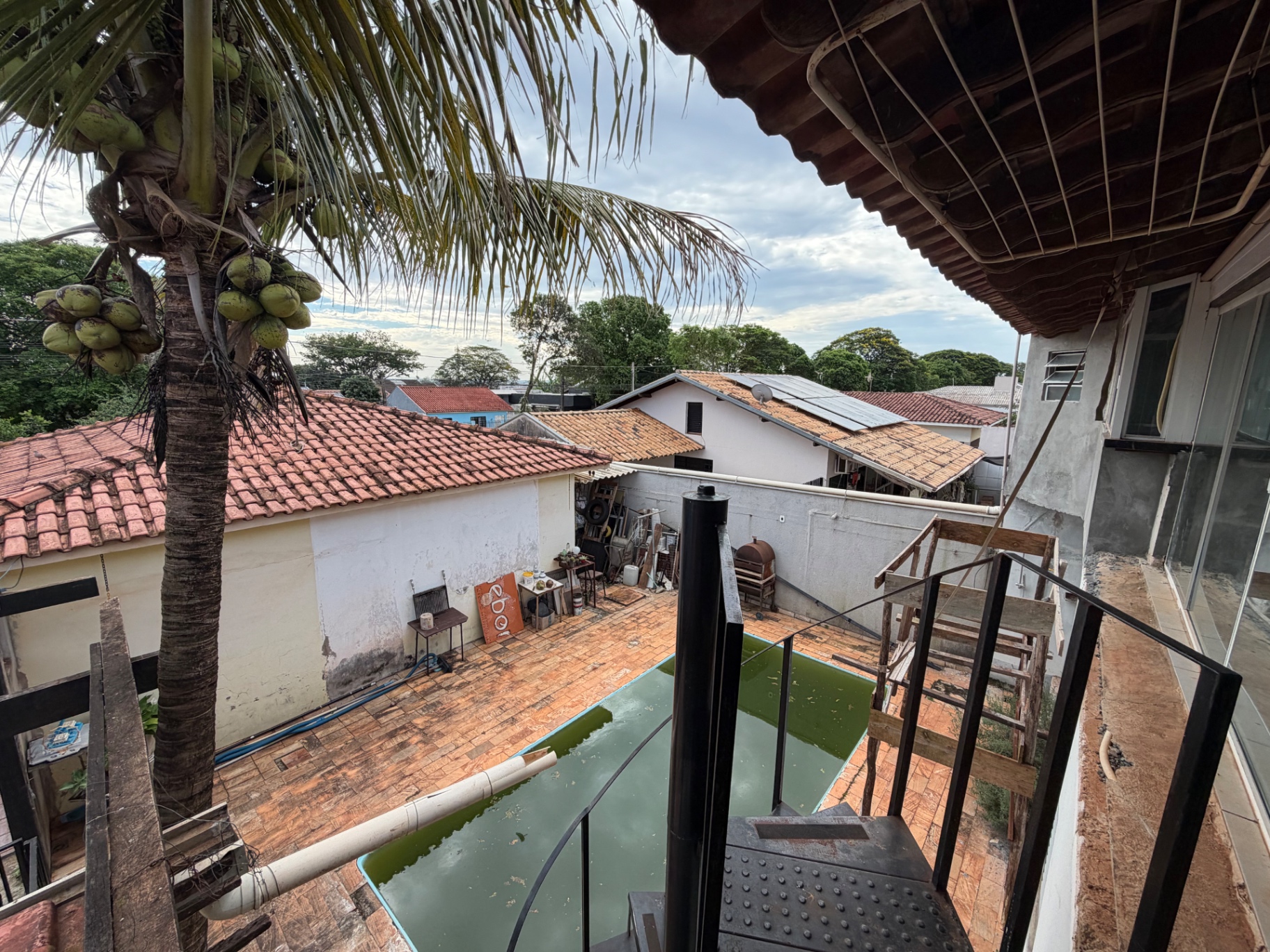 Kitnet com 1 Quarto e 34 m² - Parque das Grevíleas, Maringá/PR