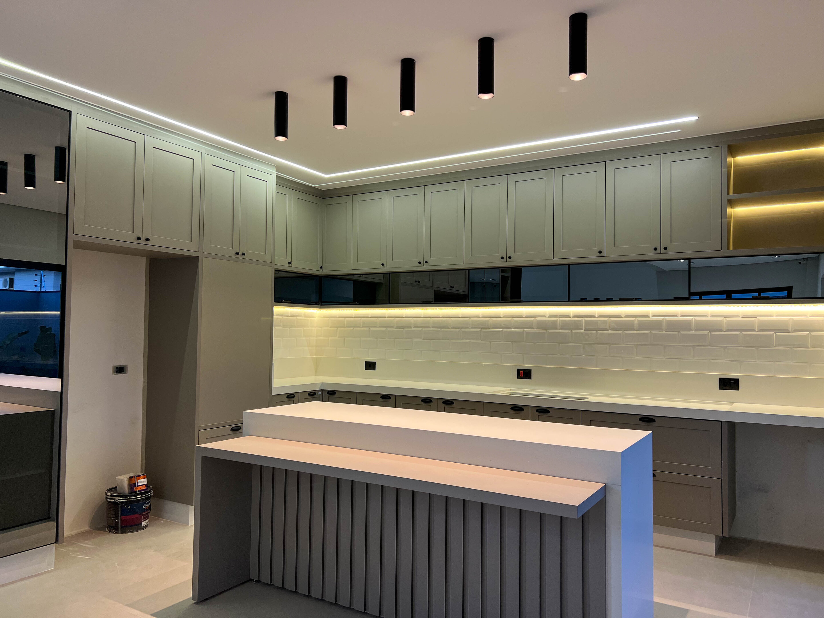 CASA DE ALTO PADRÃO 4 Quartos, 420 m² - JARDIM DAS NAÇÕES, Maringá/PR