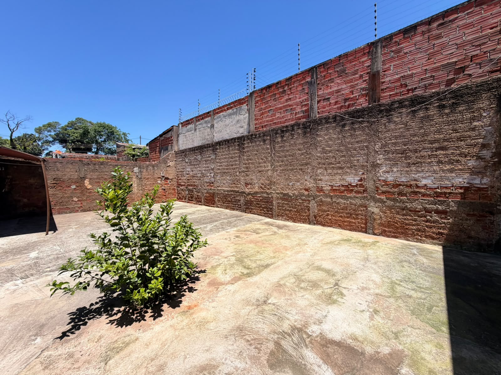 Casa com 2 Quartos, 80 m² e 4 Vagas no Jardim Liberdade - Maringá/PR