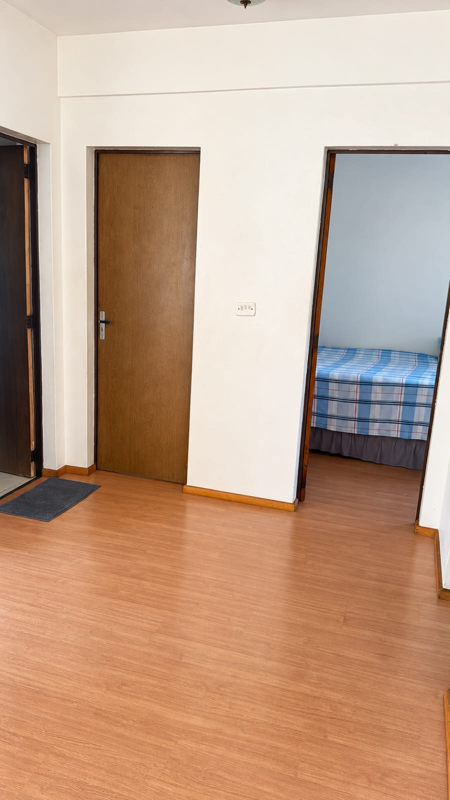 Apartamento com 3 Quartos, 50 m² e 1 Vaga na Zona 07 - Maringá/PR