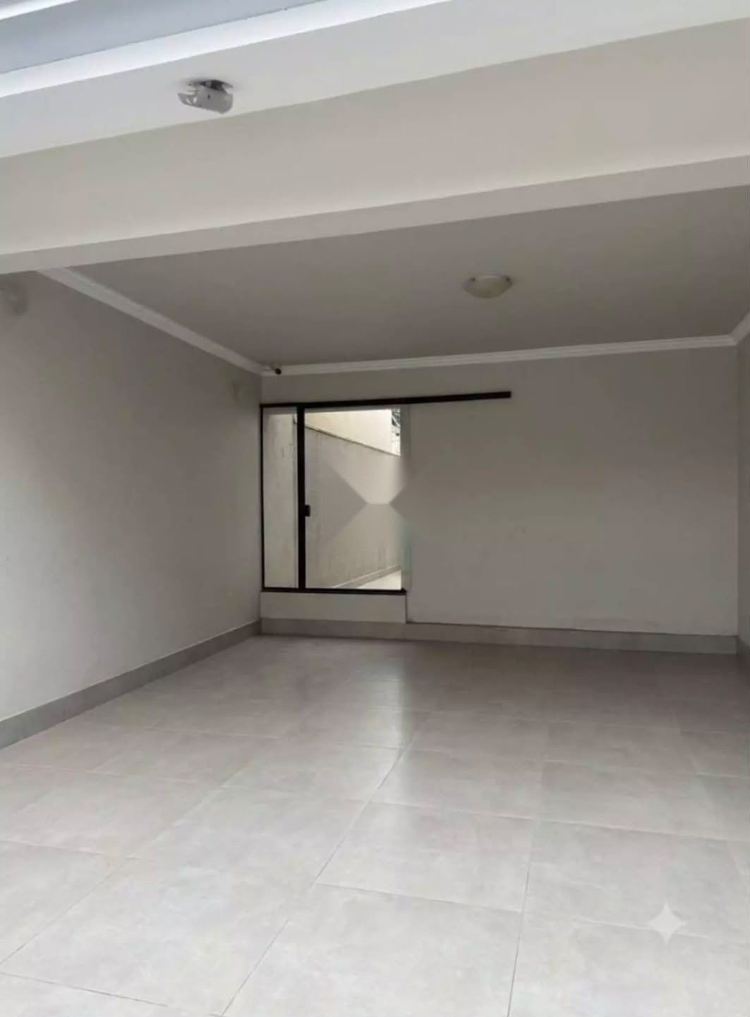 Sobrado com 4 Quartos e 150 m² no Jardim Novo Oásis - Maringá/PR