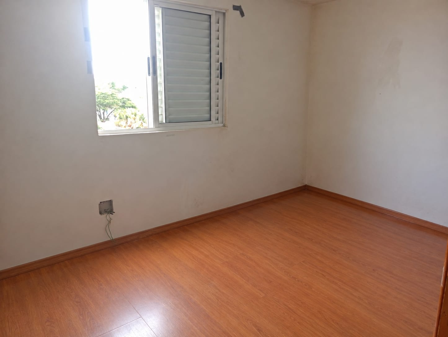 **Apartamento de 3 quartos com garagem e elevador no Edifício Lírios**