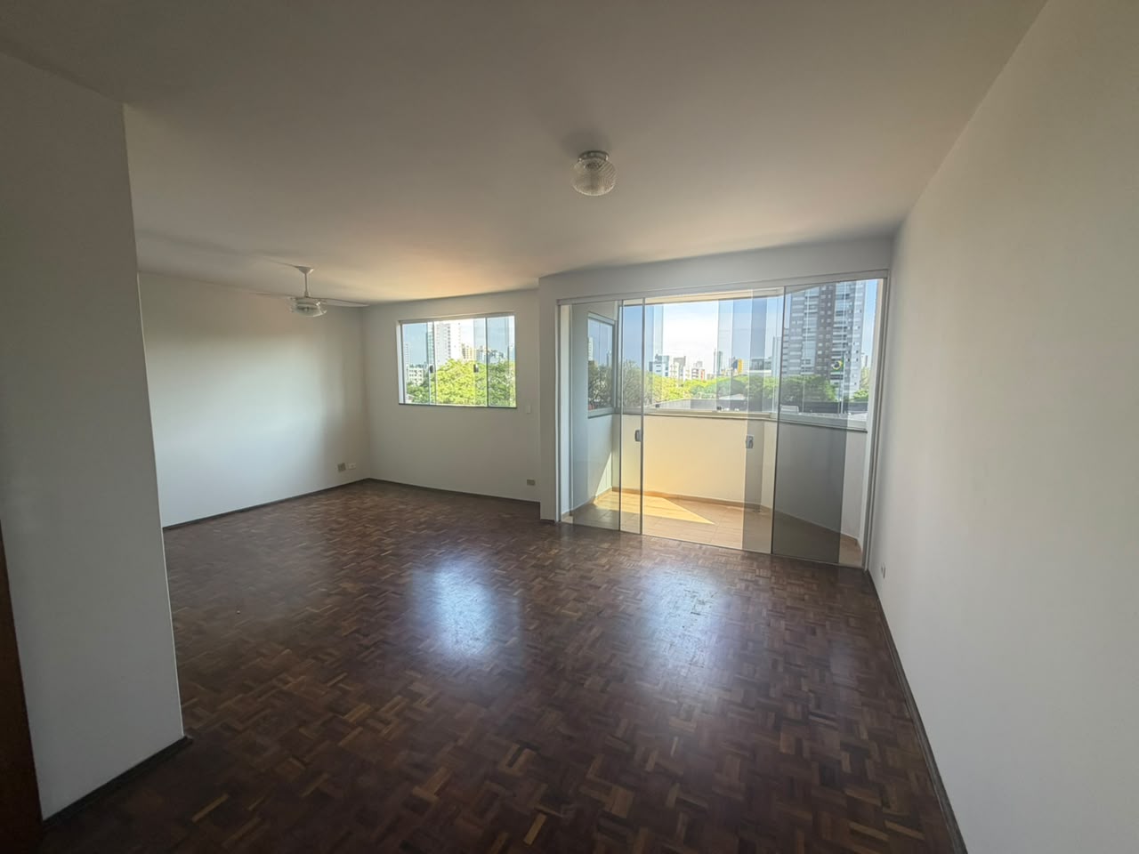 Alugue Sem Fiador - Apartamento com 3 Quartos, 115 m² - Zona 07, Maringá/PR